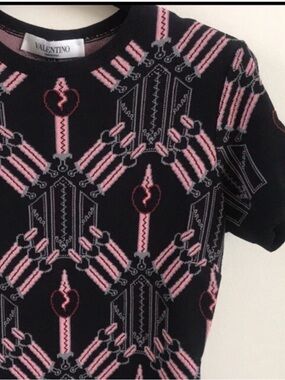 VALENTINO LOVE BLADE DRESS 
Small- $2980